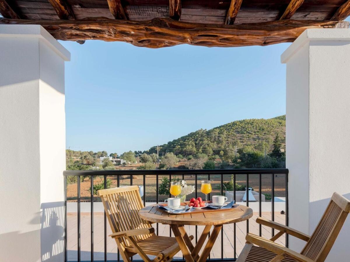 Villa Quiet Family House 850m From The Cala Llonga (Ibiza)